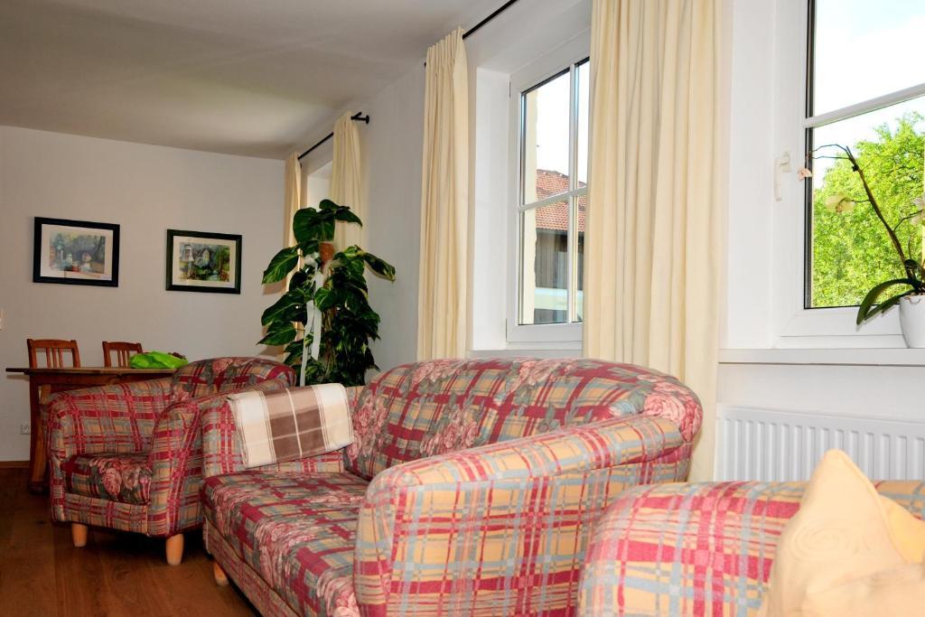 Hotel Gasthof Neumayr Obertrum am See Extérieur photo