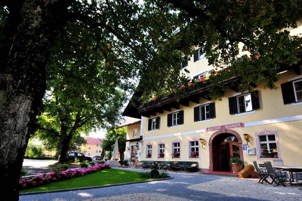 Hotel Gasthof Neumayr Obertrum am See Extérieur photo
